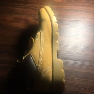 WOULD ANYONE LIKE TO BUY LOWTOP TIMBERLANDS?
